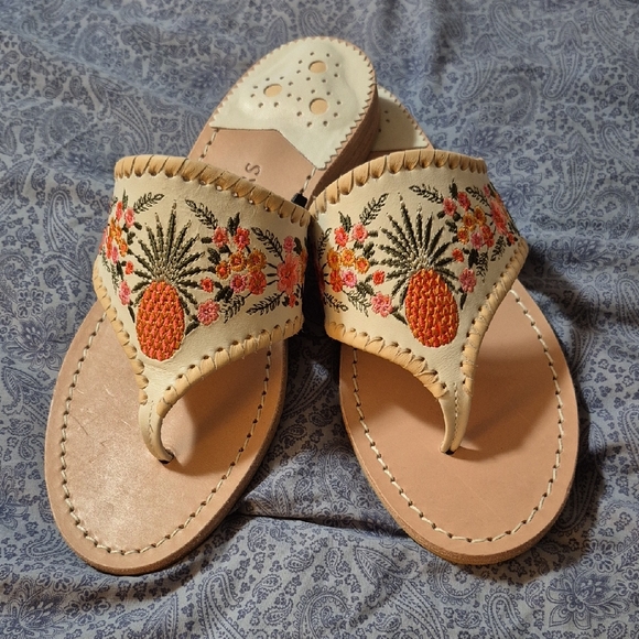 Limited Edition Jack Rogers Embroidered Pineapple And Floral Sandals NEW